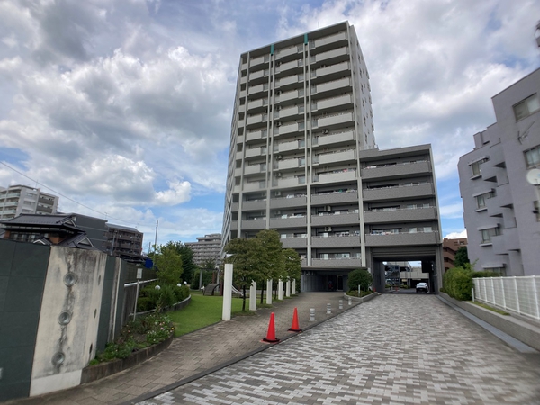 【グローリオ八乙女中央】外観写真 【グローリオ八乙女中央】外観写真