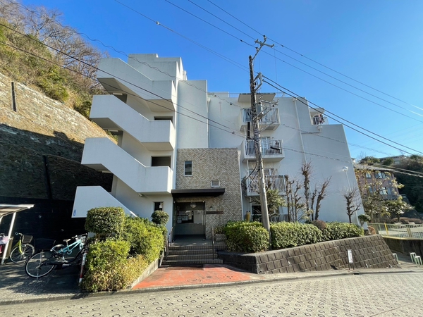 【金沢八景グリーンハイツA棟】外観