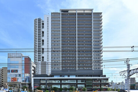 金町駅南口徒歩2分・21階建・免震構造 金町駅南口徒歩2分・21階建・免震構造