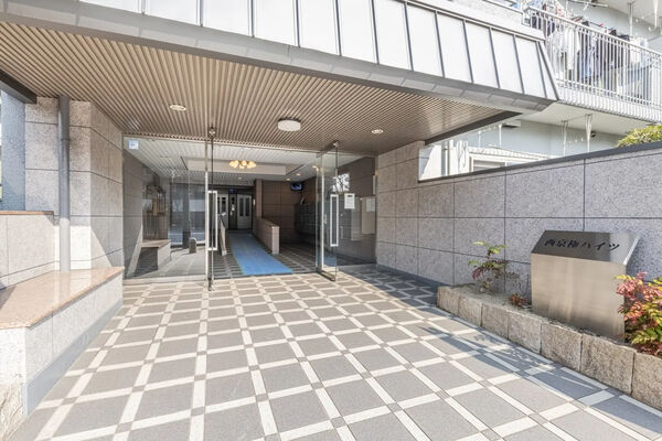 【西京極ハイツ】エントランス