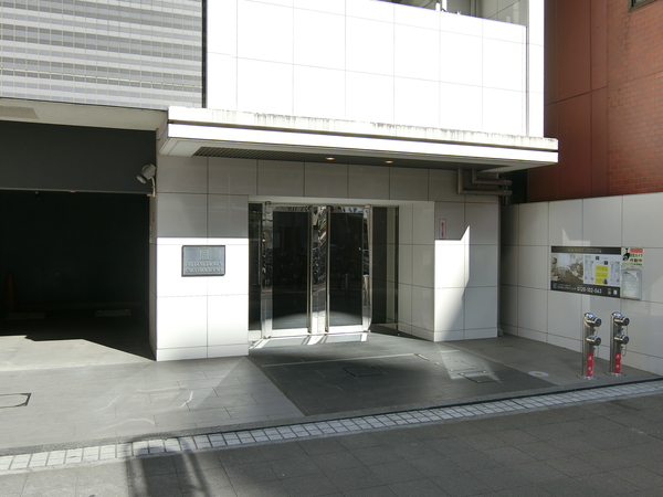 【エステムプラザ川崎】エントランス