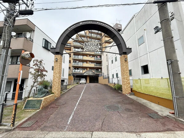 【ライオンズマンション川名山】外観2 【ライオンズマンション川名山】外観2