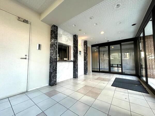 【パークホームズ近代美術館前】エントランス1 【パークホームズ近代美術館前】エントランス1