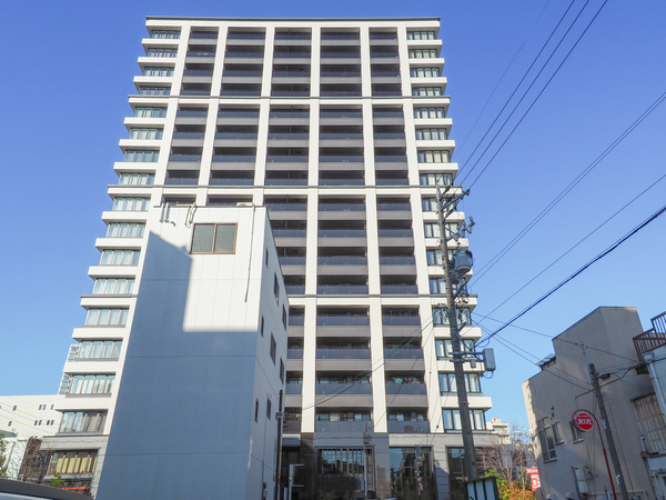 【グランドメゾン大須ザ・タワー】外観