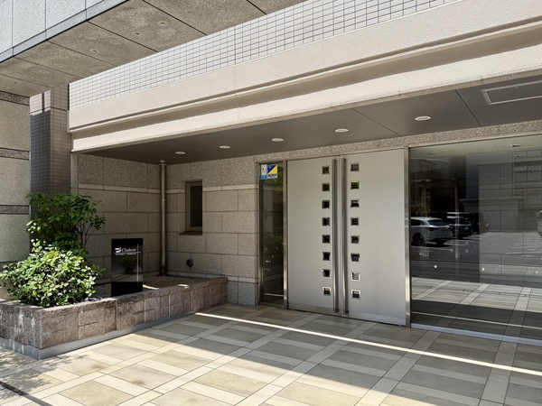 【D’クラディア日吉本町】【D’クラディア日吉本町】エントランス
