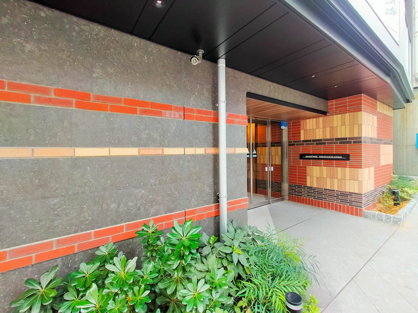 【メインステージ横濱関内】エントランス