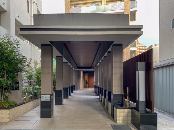 【ワコーレ神戸三宮G.C.】エントランス 【ワコーレ神戸三宮G.C.】エントランス