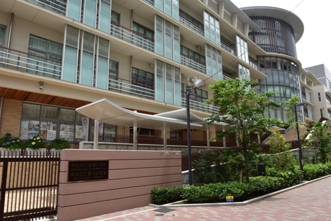 中央区豊海小学校まで約280m（徒歩4分）。