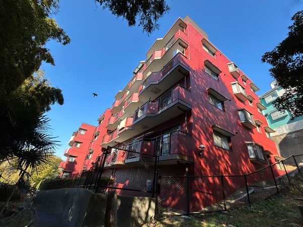 【セザール第三上大岡】外観 【セザール第三上大岡】外観