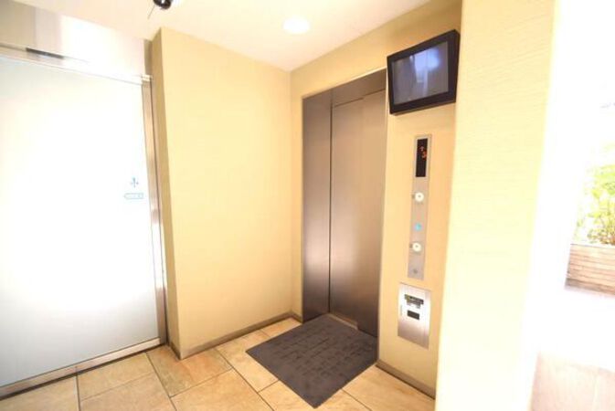 エレベーター（ＴＶモニター付き）