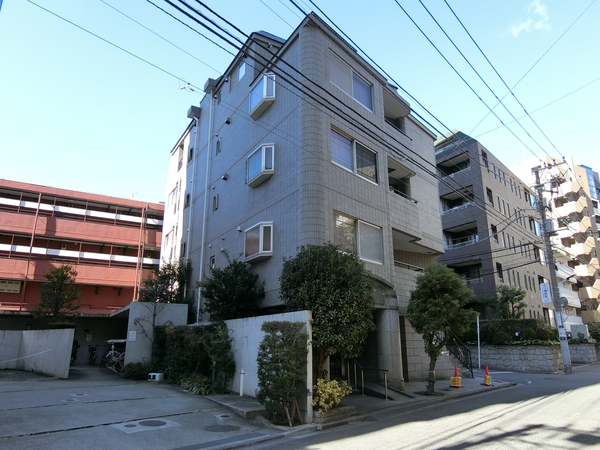 【エスター南麻布】外観