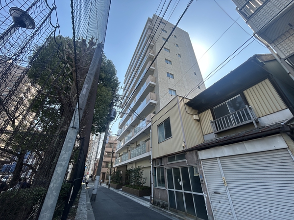 【リビオレゾン三ノ輪パークフロント】外観