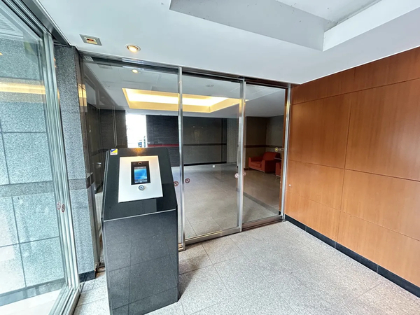 【コスモレジデンス青砥】エントランス 【コスモレジデンス青砥】エントランス