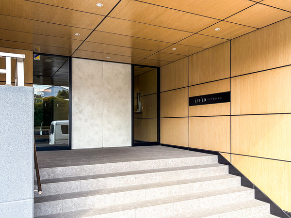 【リビオ豊中少路】エントランス 【リビオ豊中少路】エントランス