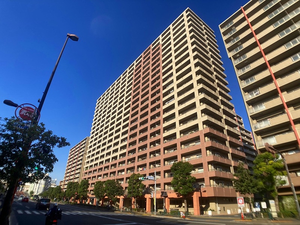 【イーストパークス大島セントラルスクエア】イーストパークス大島セントラルスクエア　外観