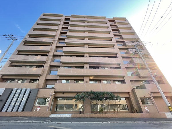 【ステイツ円山グランアージュ】外観