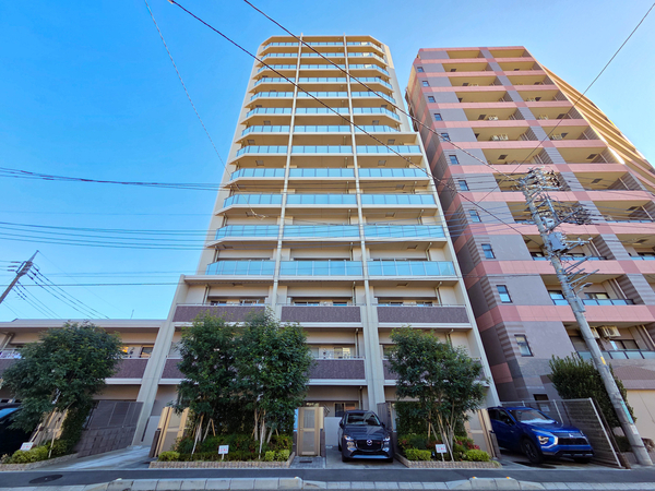 【ルピアコート南浦和】外観 【ルピアコート南浦和】外観