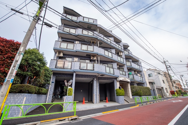 【セザール世田谷弦巻】外観写真 【セザール世田谷弦巻】外観写真