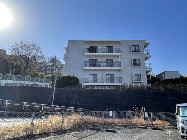 【ライネスハイム富岡】外観