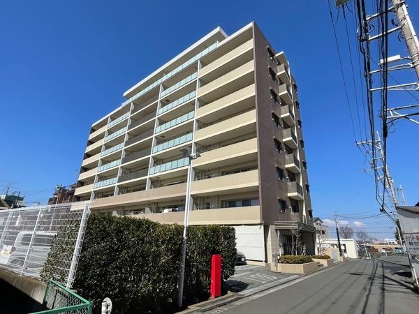 【プライヴェル武蔵砂川】外観