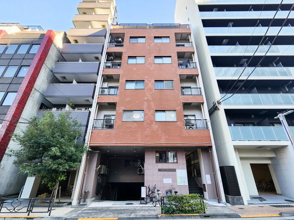 【湯島イガラシマンション】外観