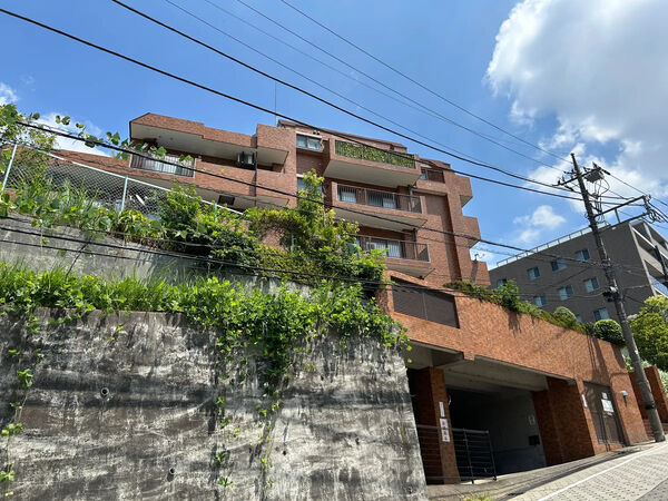 【ライオンズマンション鷺沼第5】外観