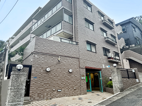 【クイーンヒルズ向ヶ丘遊園】外観