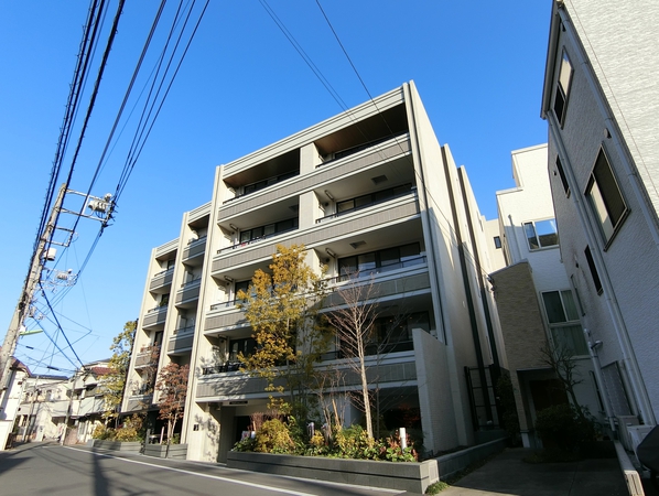 【クレヴィア三軒茶屋】外観
