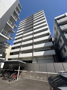 プレミアシティ岩倉駅前