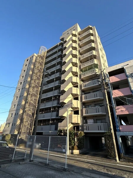 【グローリアスハイツ春日井】外観