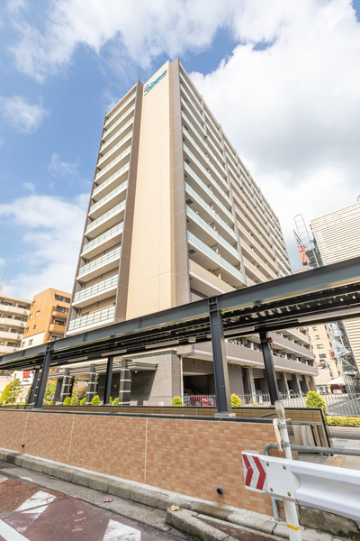 【プレサンスロジェ堀田駅前】外観