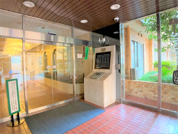 【ライオンズマンション西公園第2】エントランス