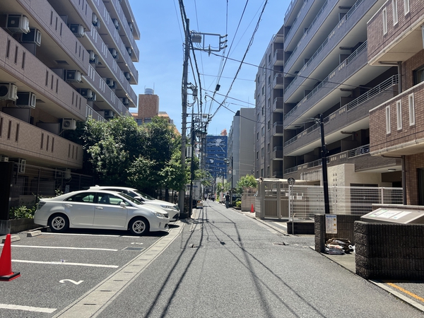 【LーFlatomiyaavignity】前面道路