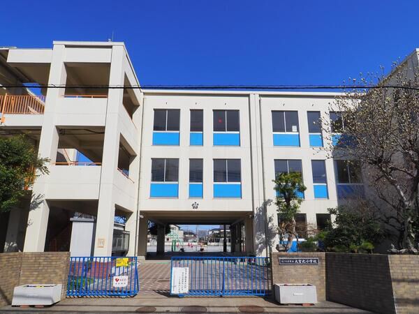 さいたま市立大宮北小学校　約350m