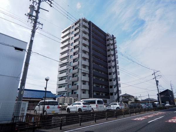 【ロフティ知立】外観