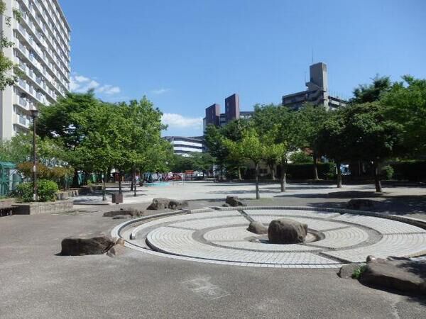 梅田亀田公園まで約90ｍ（徒歩2分）