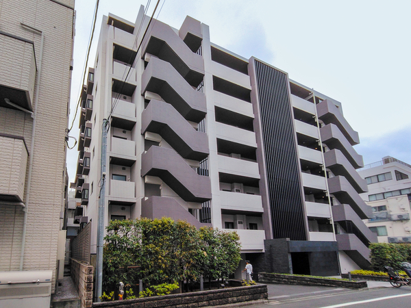 【プレシス新宿柏木】外観