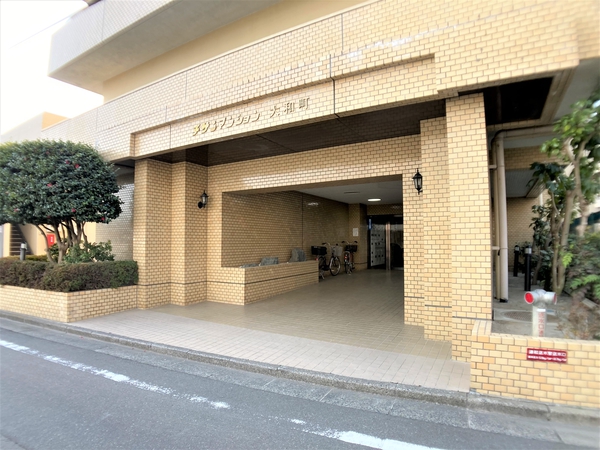 【チサンマンション大和町】エントランスアプローチ 【チサンマンション大和町】エントランスアプローチ