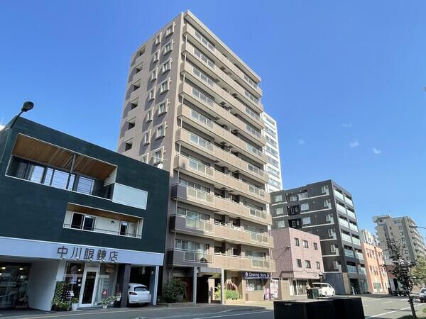 【イトーピア裏参道ロッソ】外観