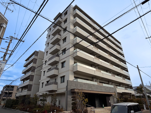 【ブランズ豊中服部】外観