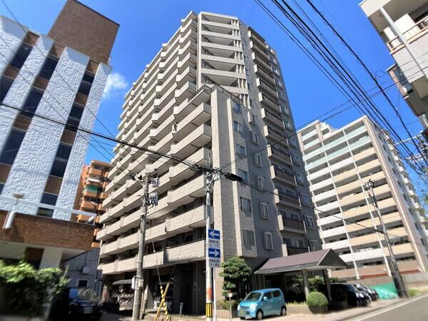 【ファミールグラン上杉二丁目】外観写真