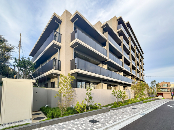 【クレヴィア荏原町GARDEN】外観