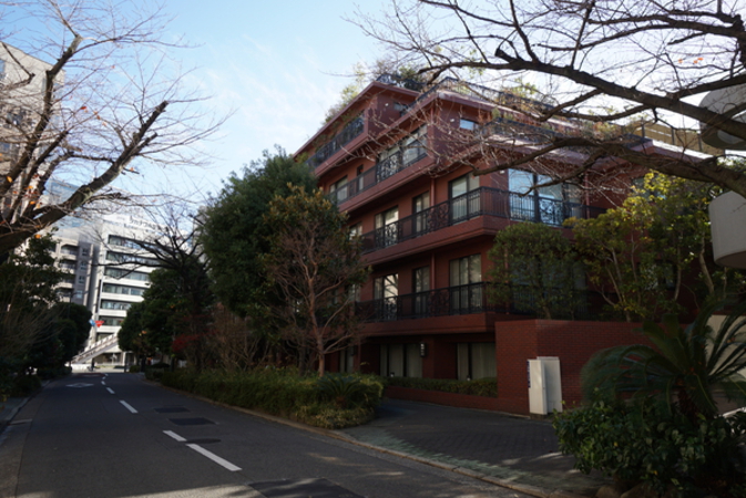 第一京浜国道から一本入った閑静なエリアです