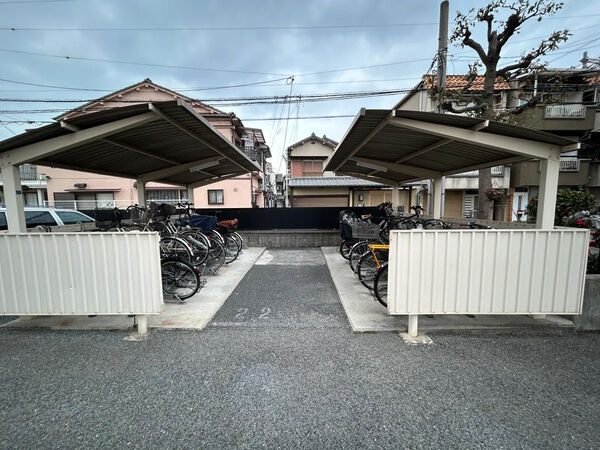 【シャルマンフジ住之江公園アミューゼ】駐輪場 【シャルマンフジ住之江公園アミューゼ】駐輪場