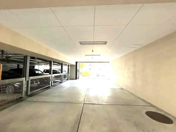 【アービング川口】共用部分（駐車場）