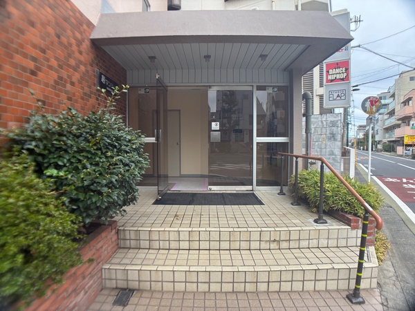 【寿マンション】エントランス