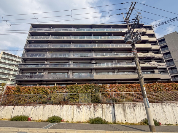 【レーベン千里青山台GRAN HIGH】外観 【レーベン千里青山台GRAN HIGH】外観