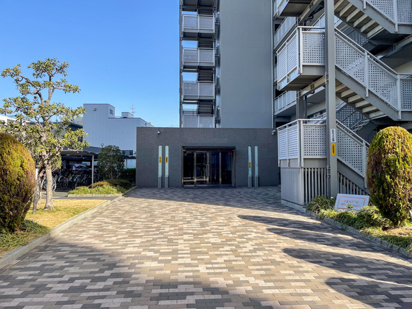 【ハーティス神戸ハーバーウエスト】エントランス