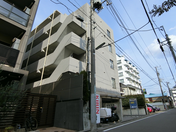 【スパシエステージ北沢】外観