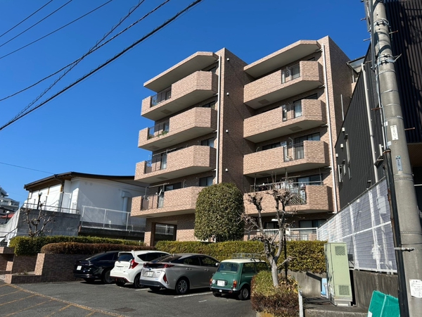 【上大岡南パーク・ホームズ】外観 【上大岡南パーク・ホームズ】外観